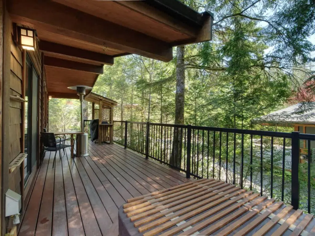 0233bae9 defa 4f Dyd69