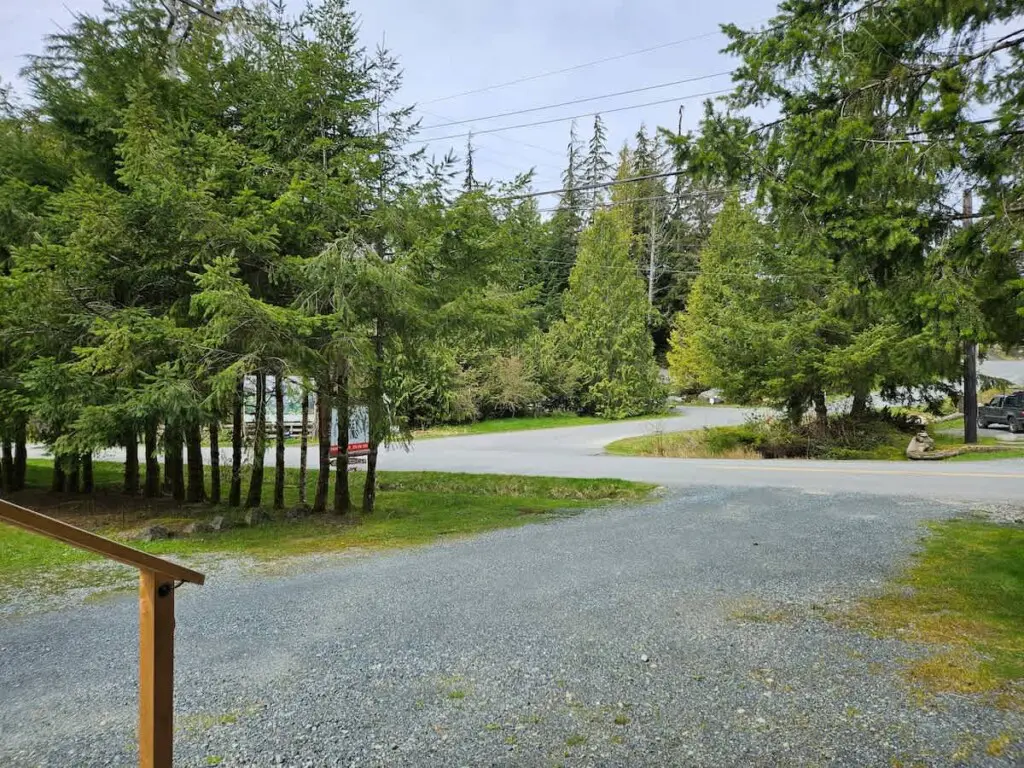 0765a667 6105 40 P2vBN