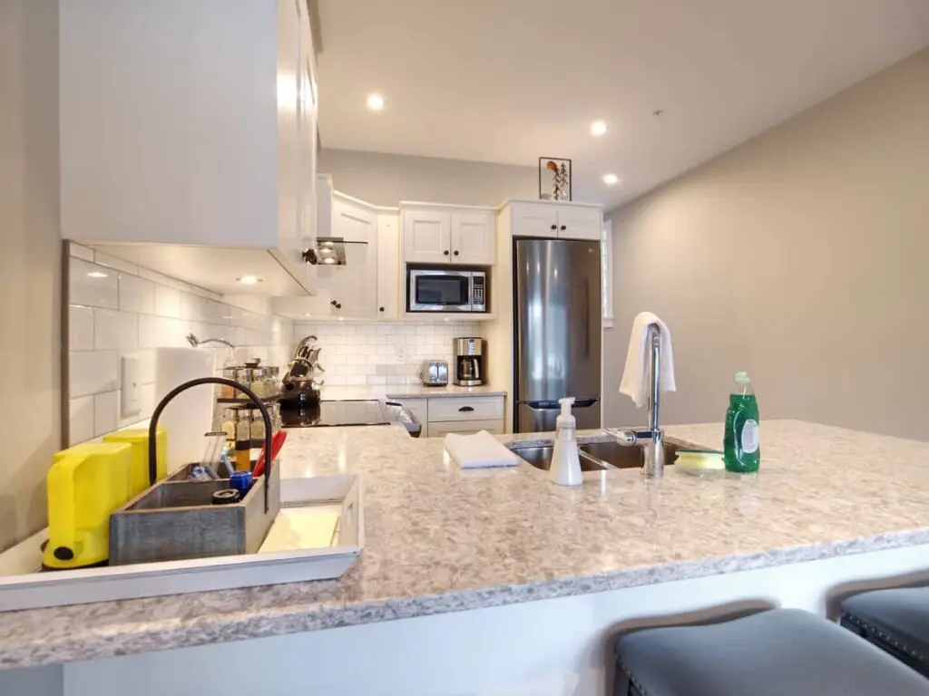 079ad1a6 437a 4b 4n18m