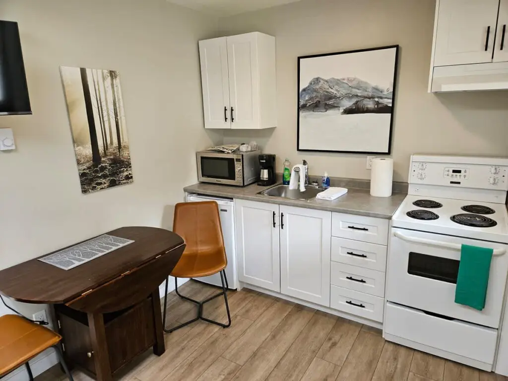 092102f3 a47f 4e Ml7KE