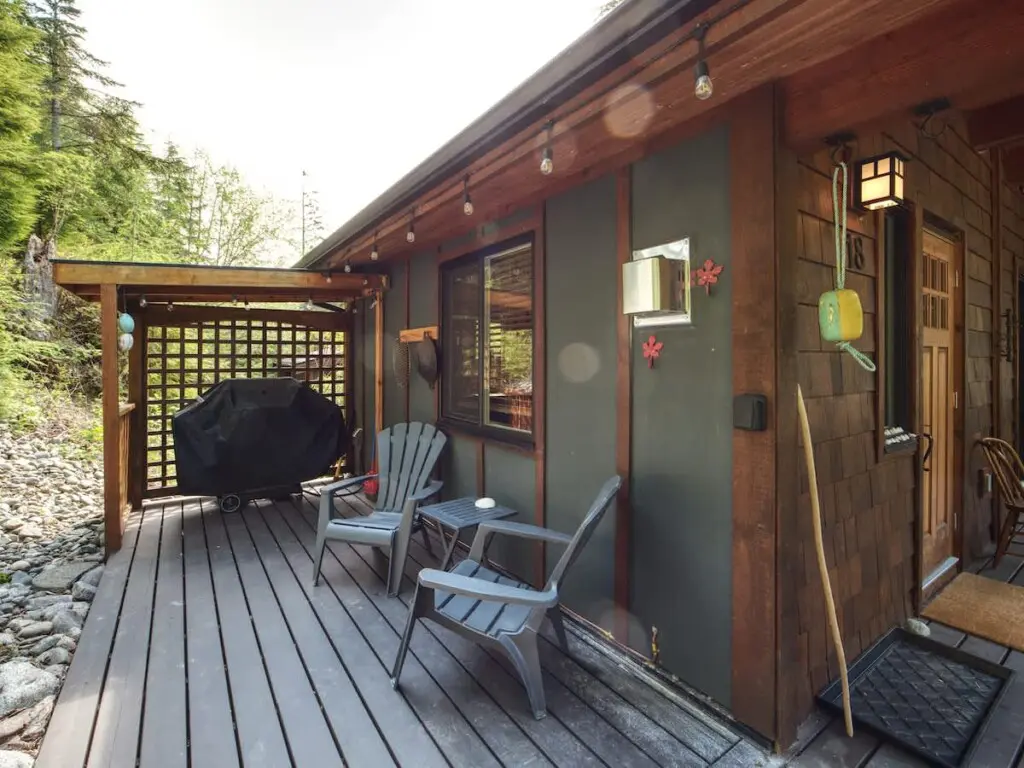 0d6808d6 dad8 4b thRRk