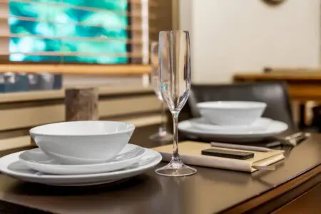 0f0f647e 85a0 4d id5LT 2