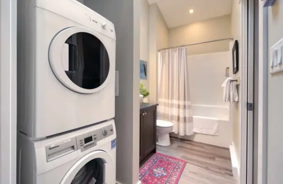 11c27af4 d655 4a gYhKX