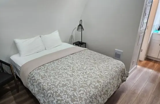 15f57f94 8de5 42 xjaW