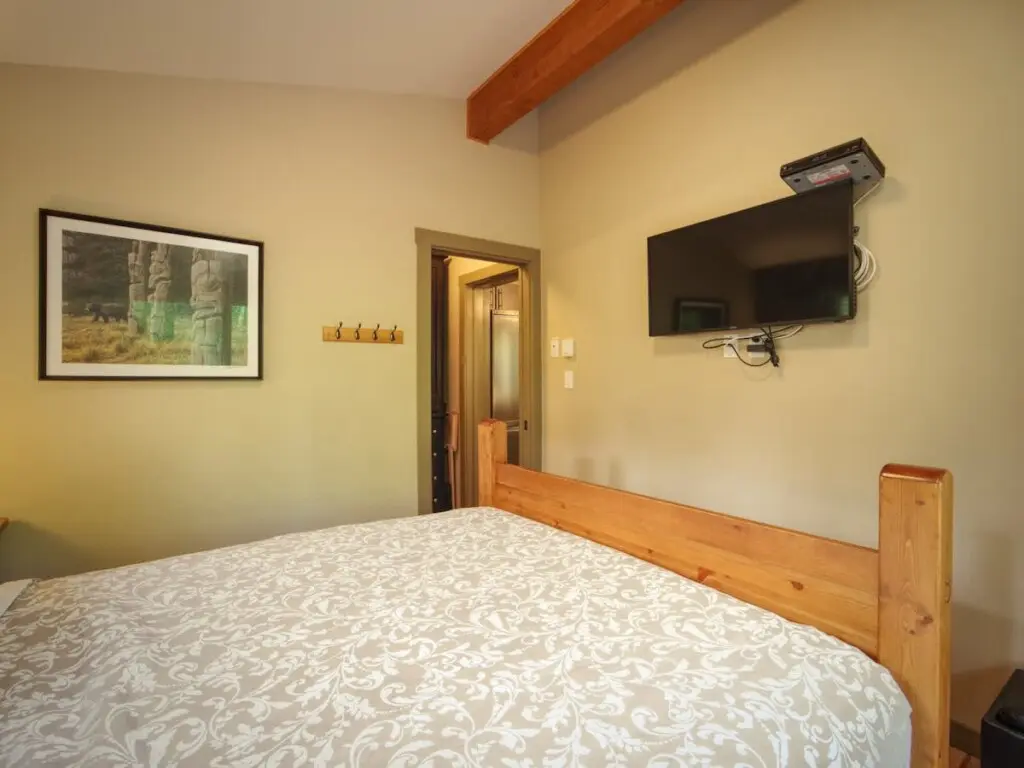 1c285141 c208 40 7Dyn3