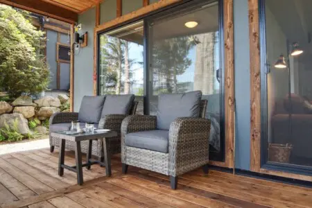 1cce246c 7a61 46 0cXYO