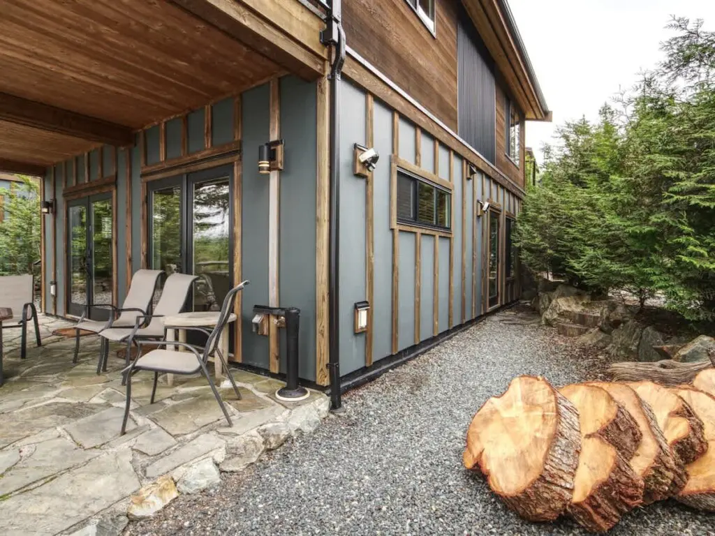 25068897 82a3 42 USob2