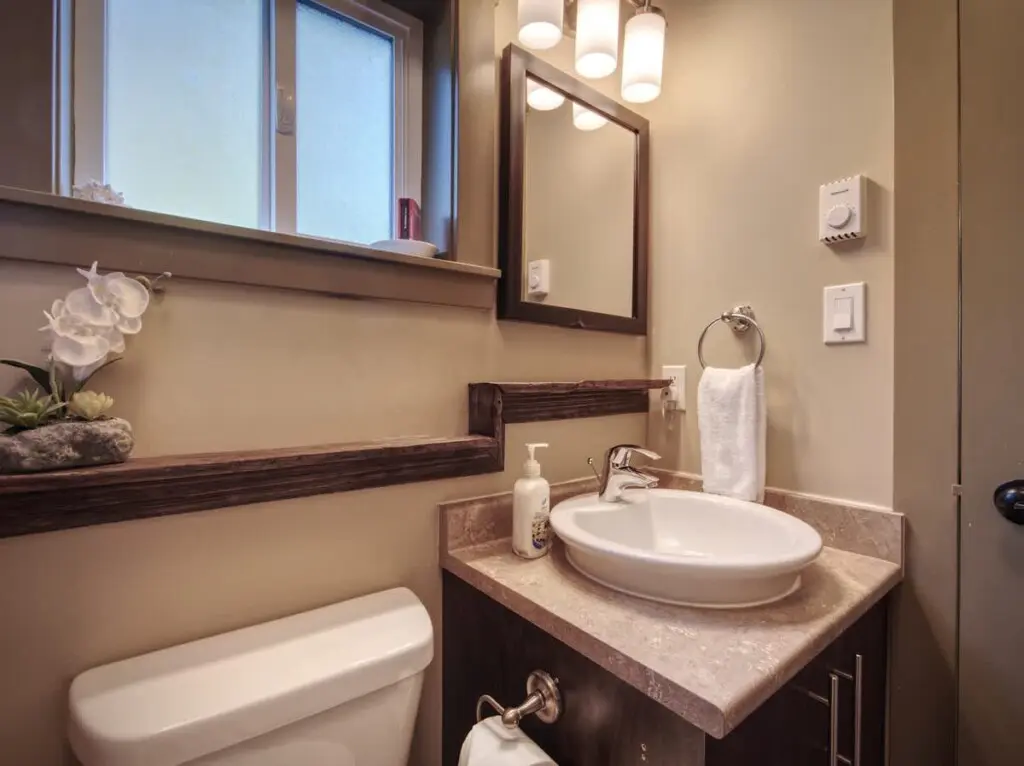 26e8cee9 436e 42 erRtU