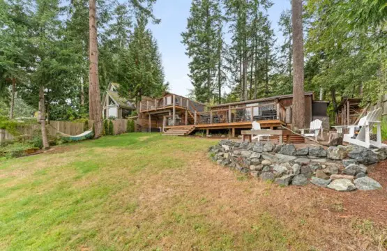 272cb448 8527 4c 4MF0Q