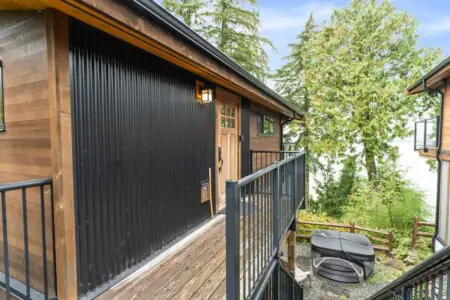 2a00ff93 d8e2 44 wY gK