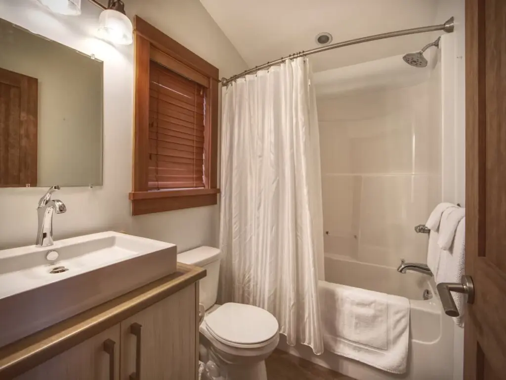 2e455464 1eeb 43 DgKsC