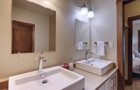 2e8a2bab e2fc 41 d X5c