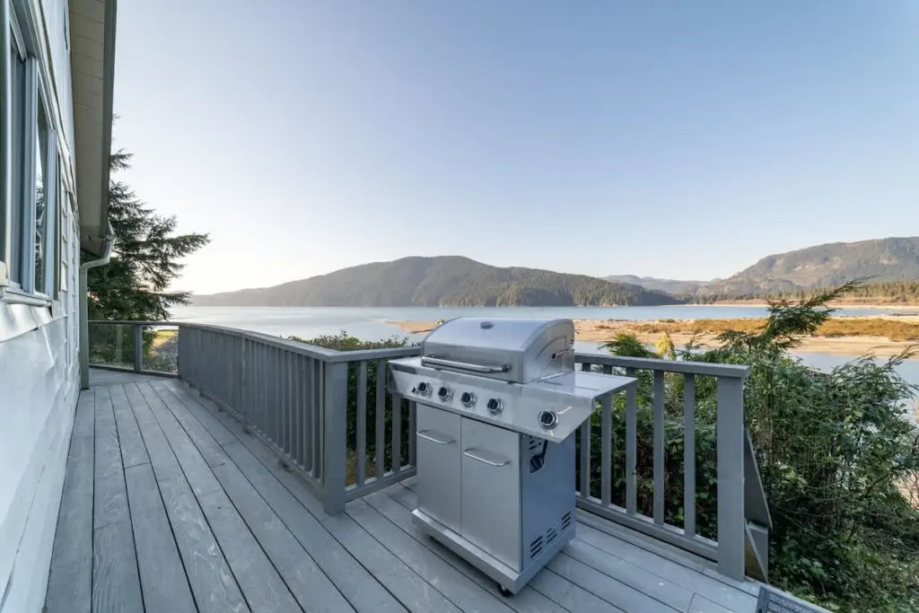 36a4f33b 1215 47 lEkCV