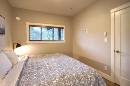 399d96dd 92db 49 U7E6t