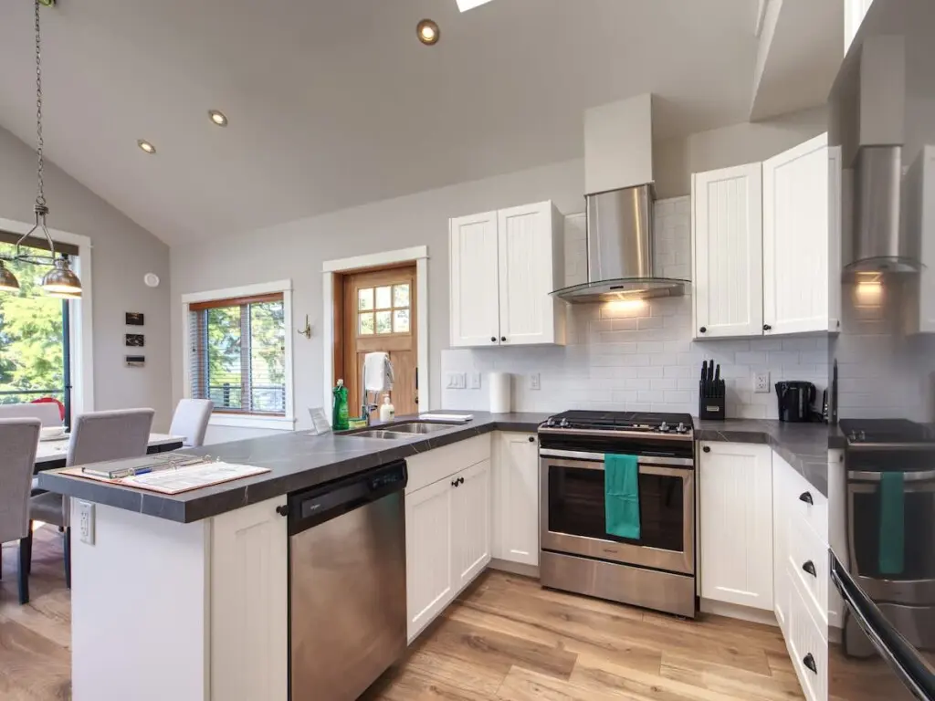 39a58854 806e 4d D60vI