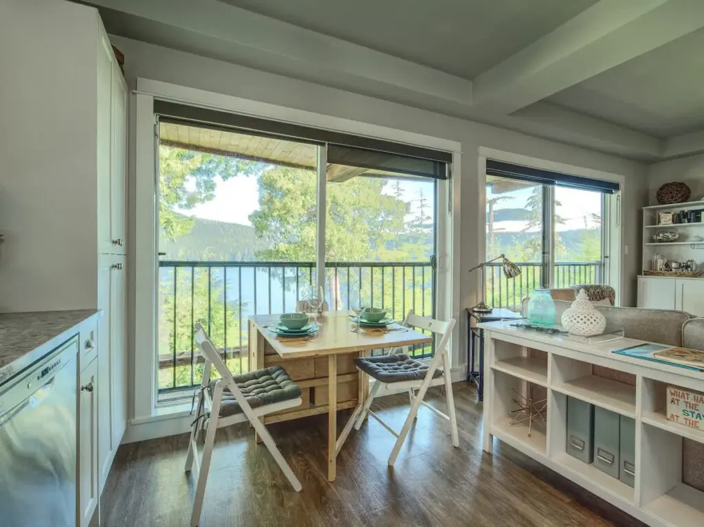 3a634512 ad52 44 JpyQo