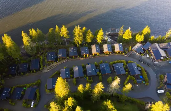 3e88a82e 72b1 4a 4lTR