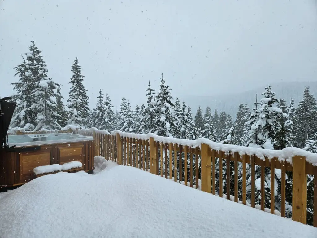 4064a67b bcc7 4b eQM8z