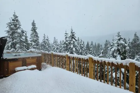 4064a67b bcc7 4b eQM8z