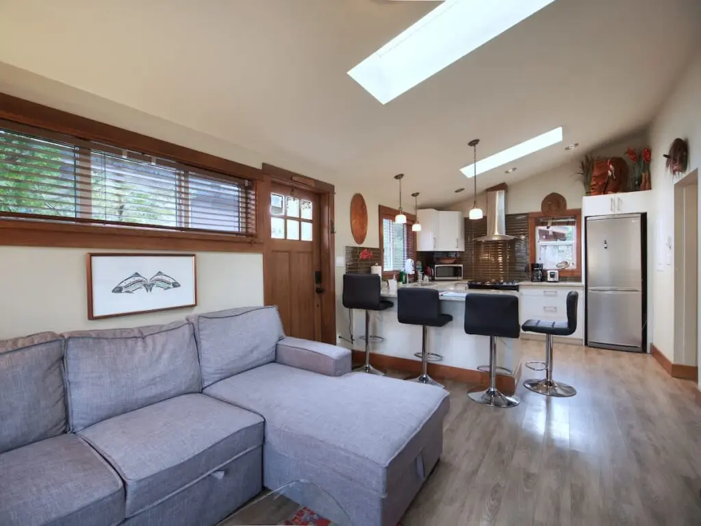 4453c7d8 e4be 42 VDEo4