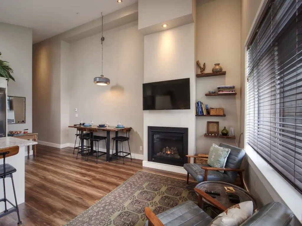 4abcfd4d ce36 40 izFT