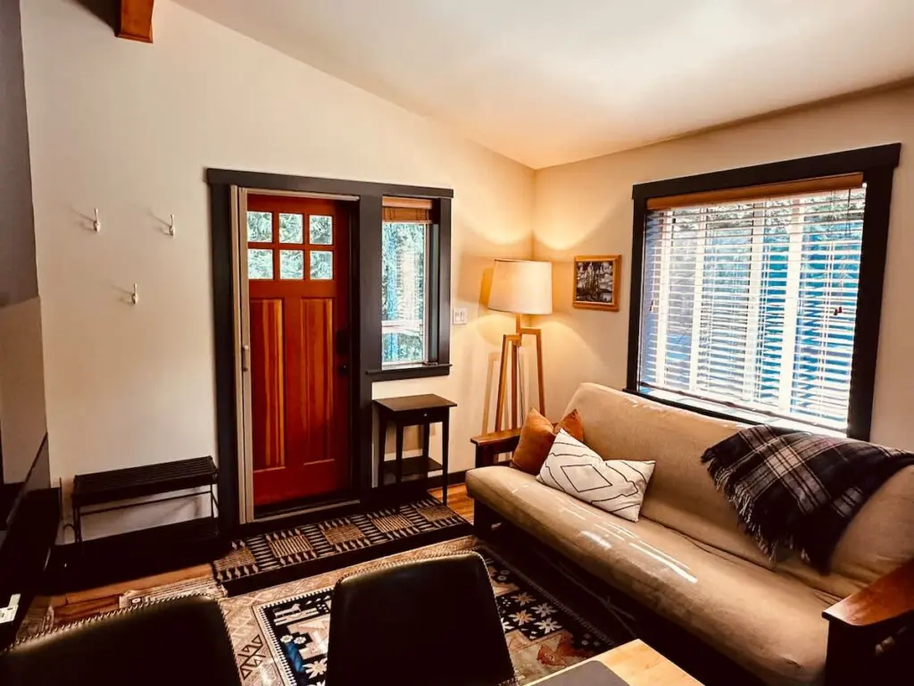 52bac3f8 24ed 47 PYZKi