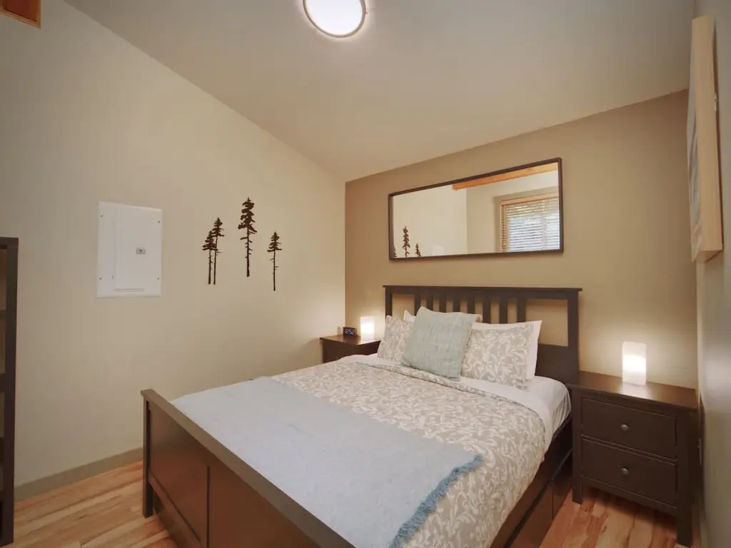 5a492841 89cd 4b t IS