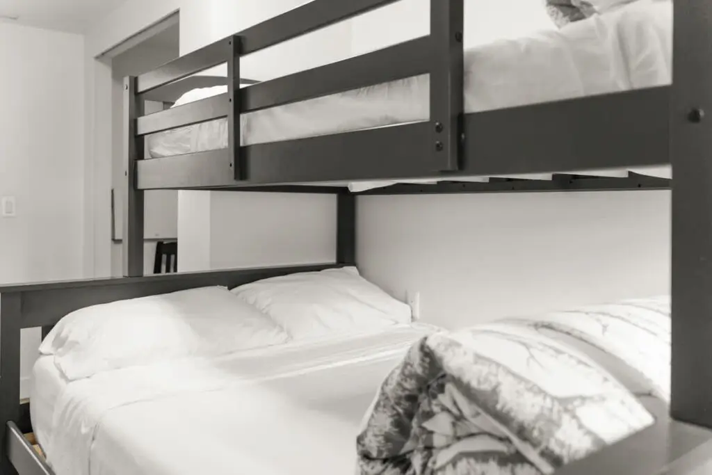 5abbe654 69af 47 3lg6z