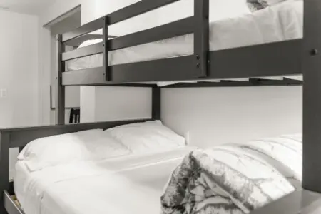 5abbe654 69af 47 3lg6z