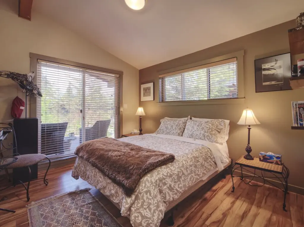 606b0819 fd92 4b Edhwe