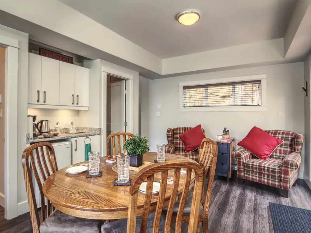 677091ea 0386 4d UTWz2