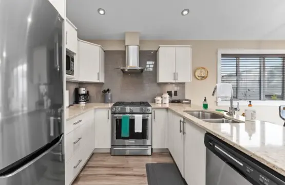 68efcf83 406a 4e Z8fv8