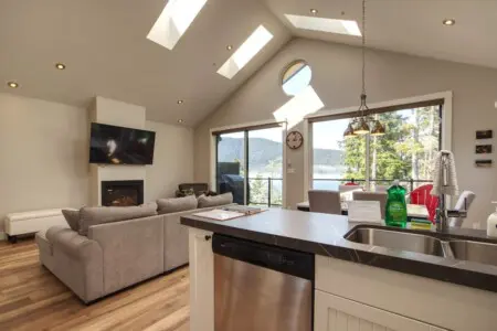 6b1f0a68 bce2 40 Yr9pt