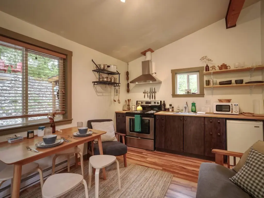 6cb887fc 6ffd 4a 3oMce