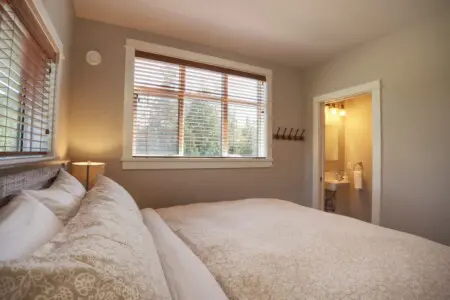 73a8ec67 a485 4c wmGeC