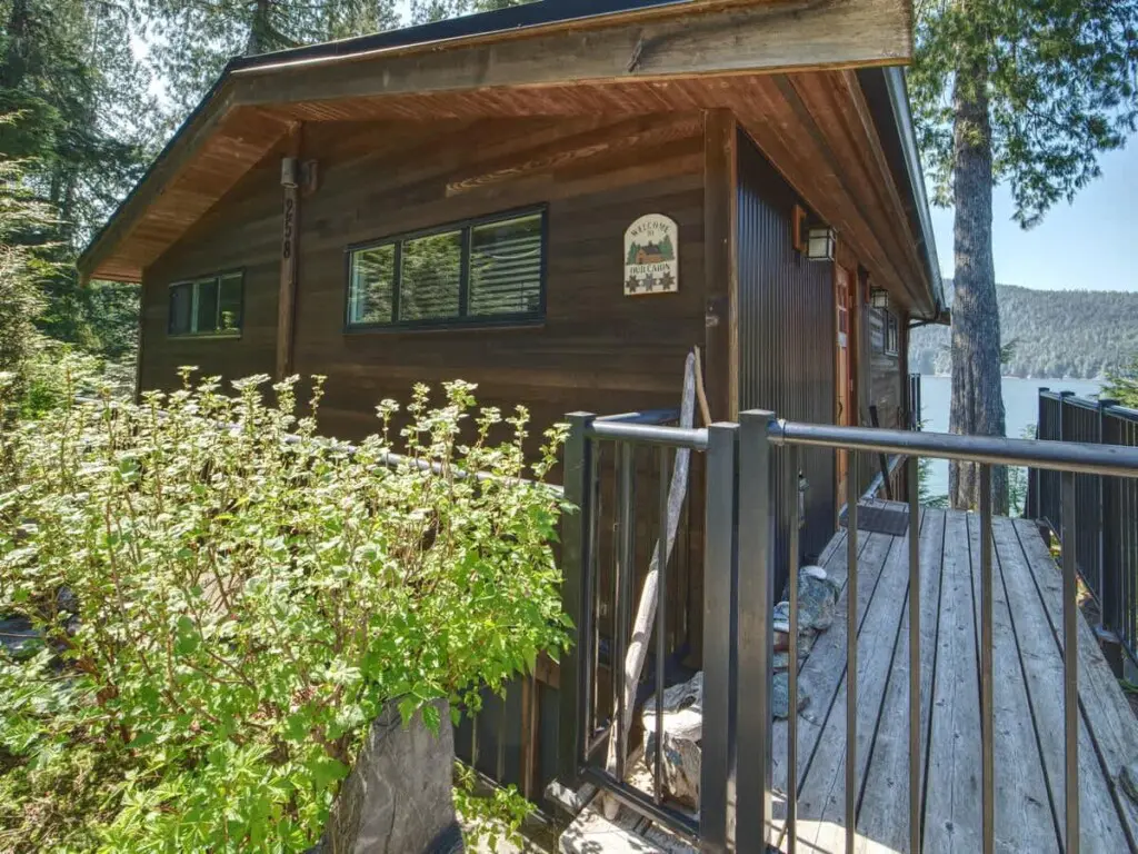 75579c15 efb1 45 rUjYN