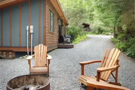 7575b858 03c8 4e 1cEkr