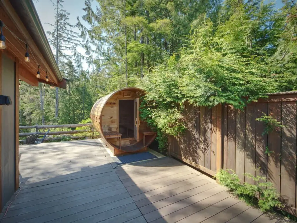 761b51f7 18c3 40 TQowv