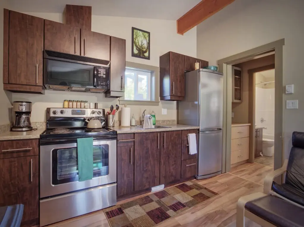 78a9f3ba a777 43 l1H1B