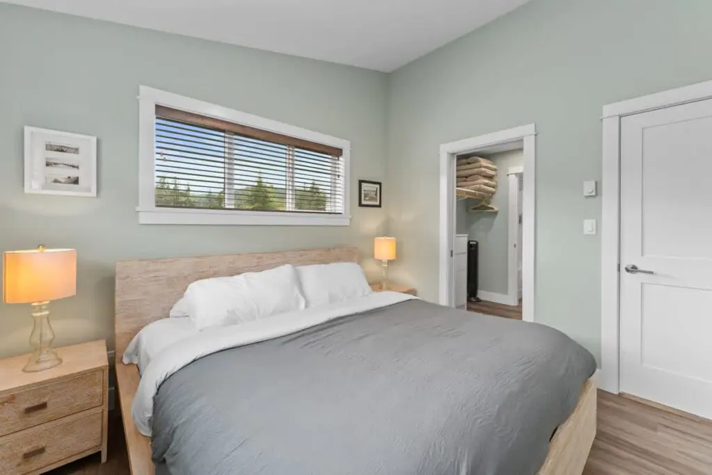 78cb8908 7f8d 4f UDMbK