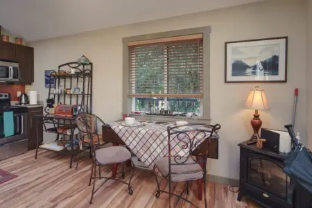 80fca8ff 50d0 45 e5Clw