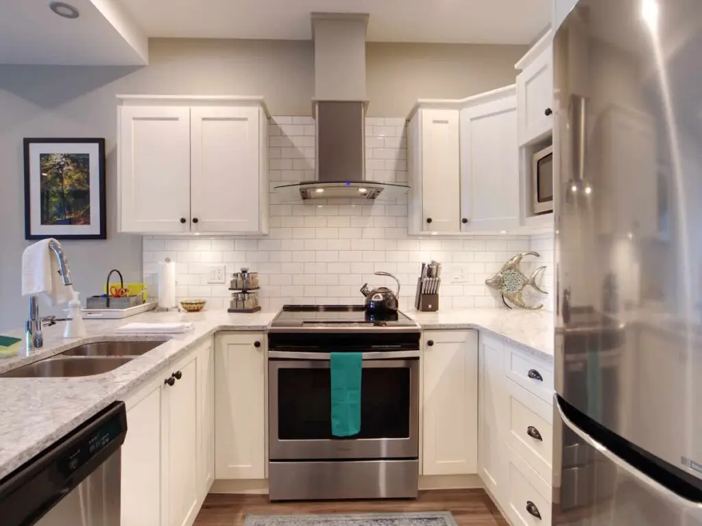 838c9b4c 54ac 44 GiNlu