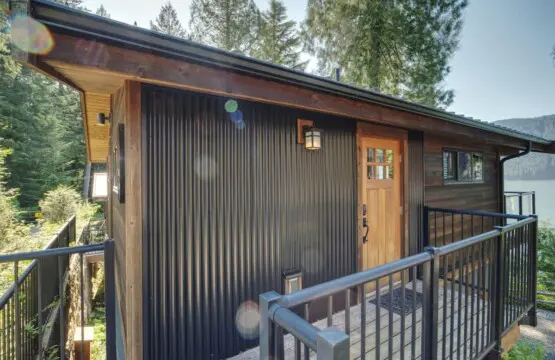 87359b51 6c7e 48 SMHKL