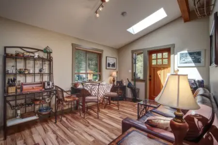 8834c40e bf4d 42 DEFxD