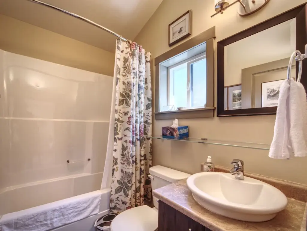 8c7f1ab4 8684 4d 0bToz