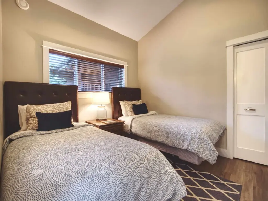 8d72d26c fe59 46 0Bc2n