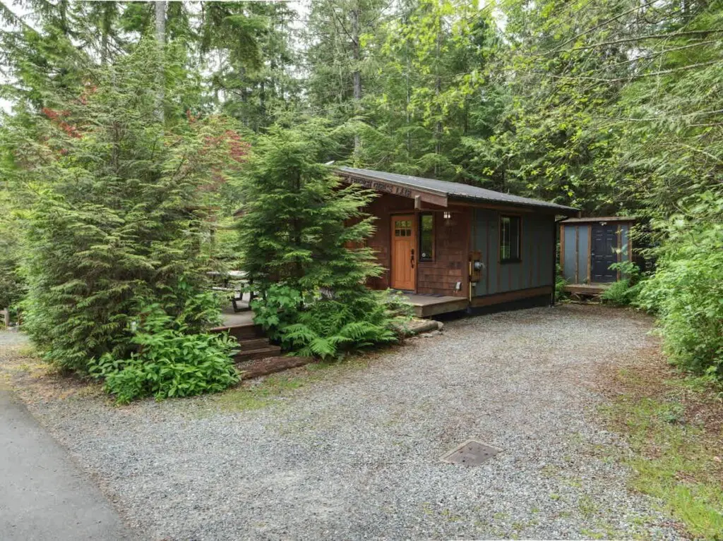 8d8a6837 97c8 46 beOu0