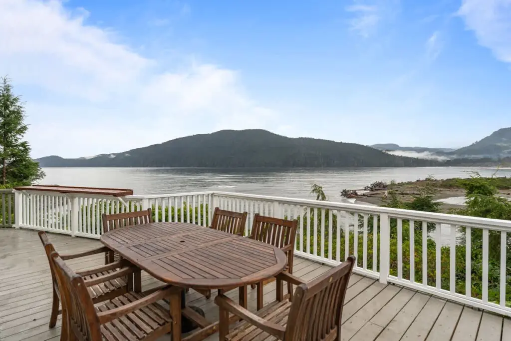 8e0908bd 56b5 4e hsCfZ