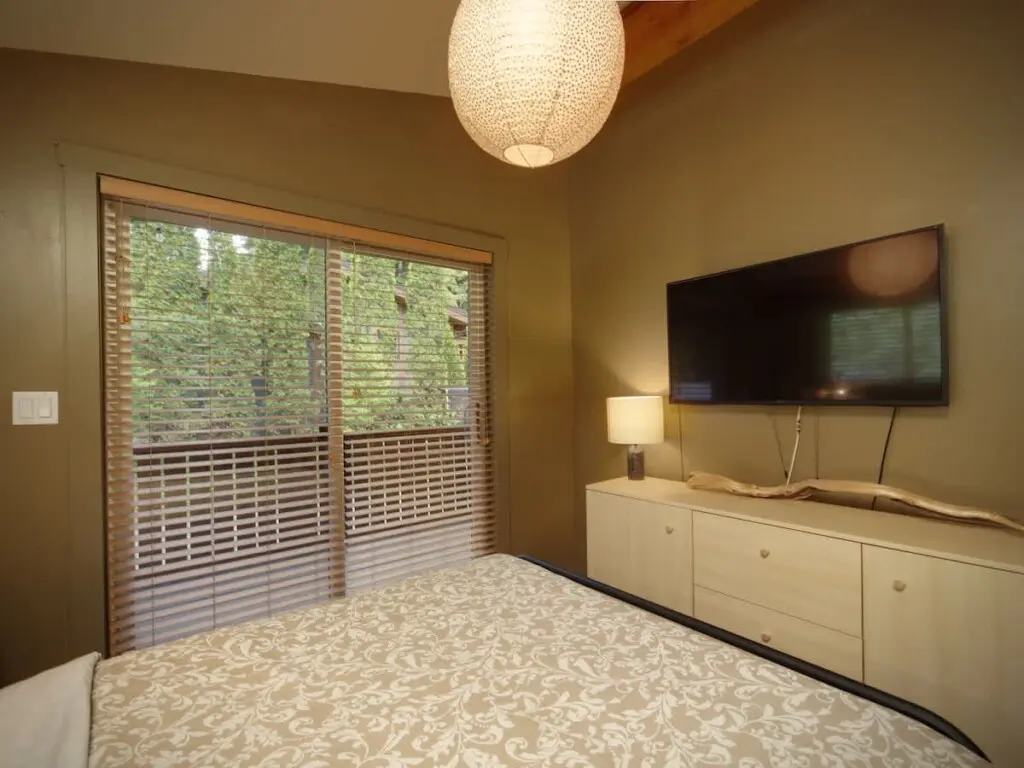 9445f23d 70cd 46 XCTZv