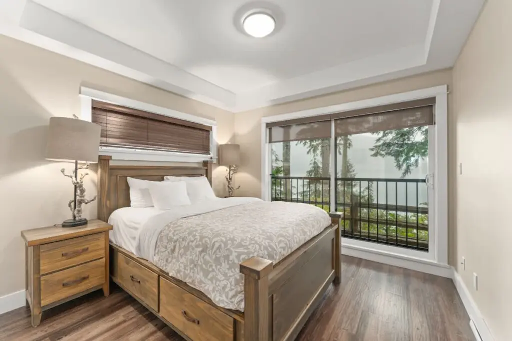 95089ab8 a385 4f 9fQ C